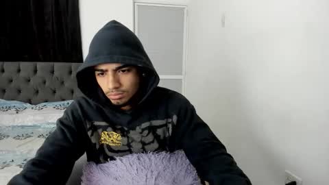 DOMINANT ALPHA KINGS online show from November 29, 8:50 am