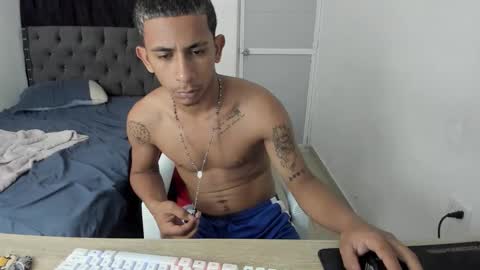 DOMINANT ALPHA KINGS online show from January 10, 7:54 am