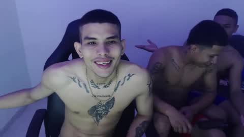 DOMINANT ALPHA KINGS online show from March 11, 7:53 pm