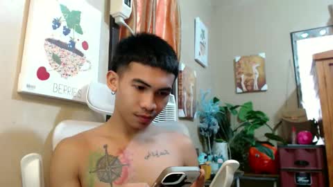 Snapshot of kingscock18 chatting on September 25, 2:04 am ALVIN online show from September 25, 2:04 am