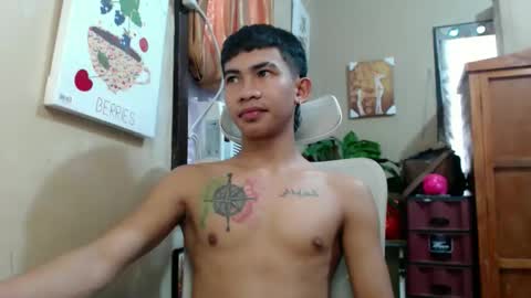 Snapshot of kingscock18 chatting on November 13, 3:16 am ALVIN online show from November 13, 3:16 am