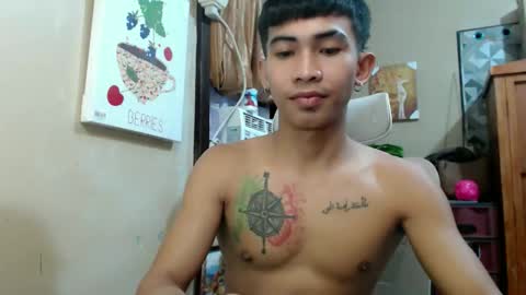 Snapshot of kingscock18 chatting on November 20, 10:59 am ALVIN online show from November 20, 10:59 am