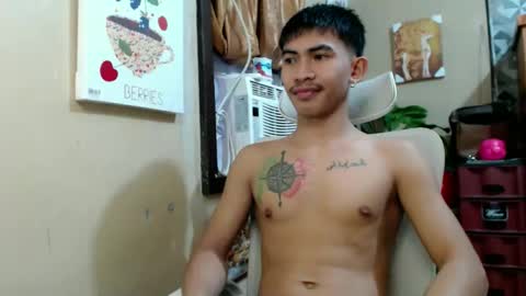 Snapshot of kingscock18 chatting on December 18, 1:06 pm ALVIN online show from December 18, 1:06 pm