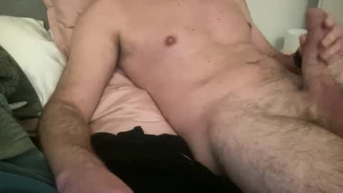 Snapshot of kinky_jjw chatting on February 19, 6:04 pm kinky_jjw online show from February 19, 6:04 pm