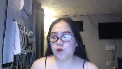 Snapshot of kinkyhotcumm chatting on February 22, 7:29 am KAREN online show from February 22, 7:29 am