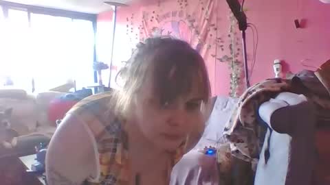 kinkyivy99 online show from March 29, 8:09 pm