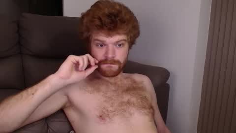 Snapshot of kinkypumpkin chatting on January 17, 2:11 pm Kenny online show from January 17, 2:11 pm