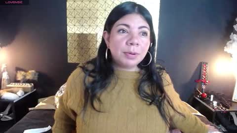 kinkyy_mom online show from March 18, 4:54 pm