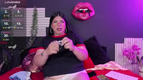 kinkyy_mom online show from June 6, 1:49 pm