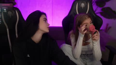 Sweet girls online show from February 4, 8:09 am