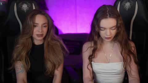 Sweet girls online show from March 7, 9:45 pm