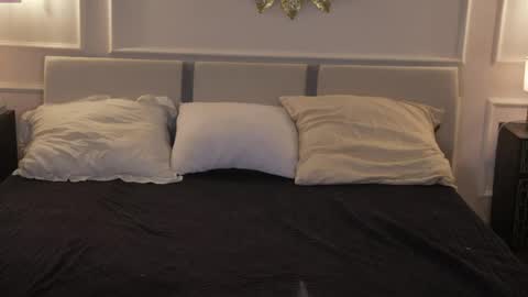 Sweet girls online show from April 14, 8:20 am