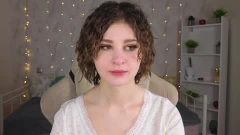 Kira online show from May 22, 5:58 am
