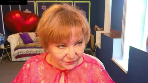 Kira Kennet online show from June 4, 6:19 am