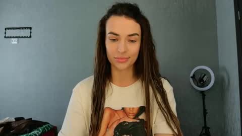 Kira love1 online show from April 15, 9:16 am