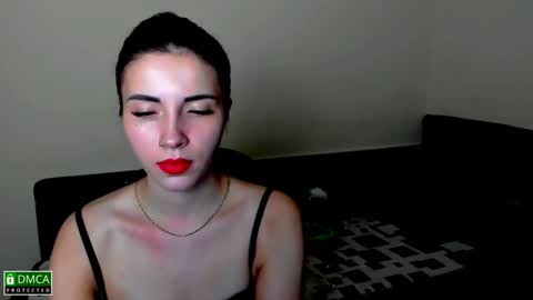 Kira  online show from December 7, 11:12 pm