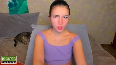 Kira  online show from November 2, 6:54 pm