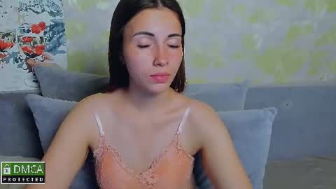 Snapshot of kira_moon_1 chatting on June 20, 6:22 pm Kira online show from June 20, 6:22 pm