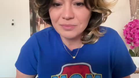 KiraDivine online show from April 3, 12:47 pm