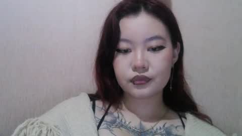 Snapshot of kiradrip chatting on April 12, 8:03 pm Kira online show from April 12, 8:03 pm