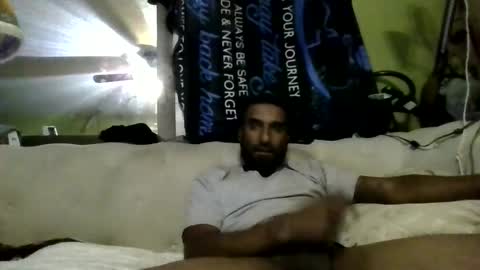 Kishan2525 online show from January 18, 6:44 pm