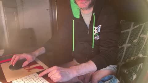 kissofbanned1983 online show from March 8, 9:51 pm