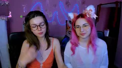 Snapshot of kitniss_dreamy chatting on July 2, 7:20 pm kitniss online show from July 2, 7:20 pm