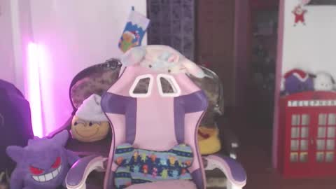 Ari Keimiwrights  online show from November 5, 9:26 pm