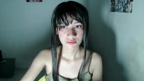 kitten_punches01 online show from May 26, 6:20 am