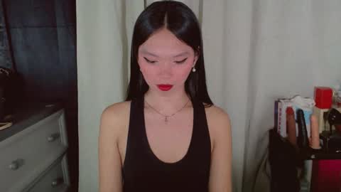 KITTY online show from June 4, 9:10 pm