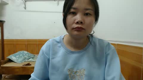 kitti_baby2x online show from February 27, 1:33 pm