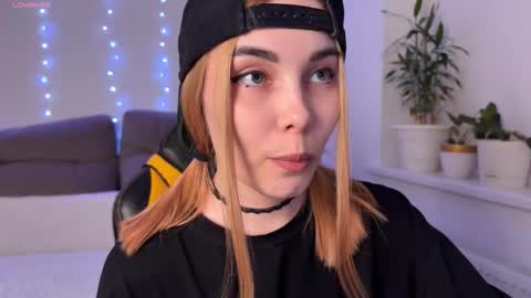 Veronica online show from March 18, 6:00 pm