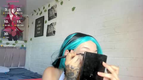  KITTY online show from May 19, 10:05 pm