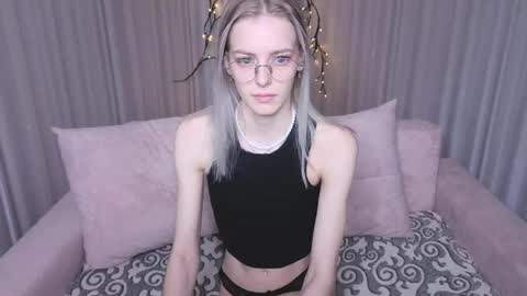 Kitty online show from May 21, 12:50 am