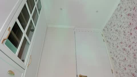 sophie online show from May 26, 6:26 pm