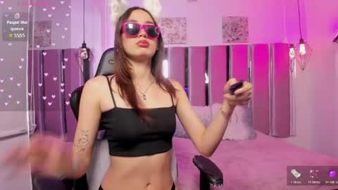 Kitty  online show from May 13, 2:36 pm