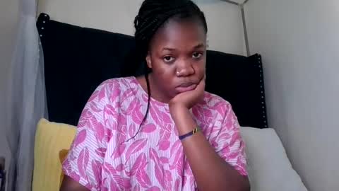 kitty_kerry online show from July 2, 9:04 am