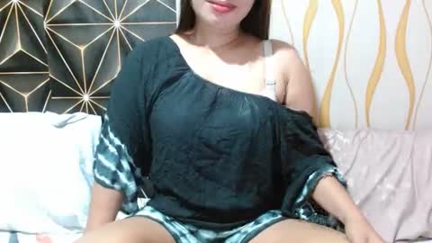 Kheira online show from July 11, 6:10 pm