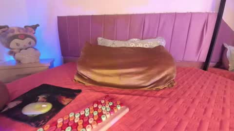 kitty_kryss online show from October 17, 2:08 pm