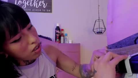 kitty_ls online show from January 31, 8:18 pm