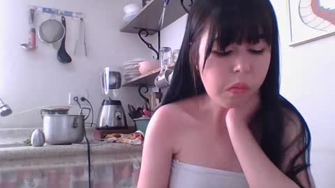 kitty_small69 online show from December 13, 7:53 pm
