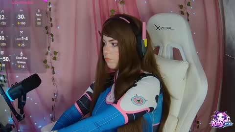kittyexe1 online show from May 15, 5:47 am