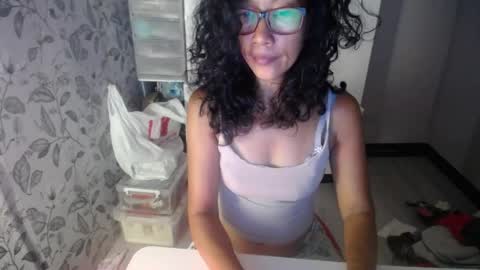 Snapshot of kittykatss chatting on May 26, 10:44 am Viktoria online show from May 26, 10:44 am