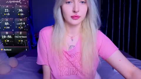 kittykendall online show from July 8, 5:50 pm