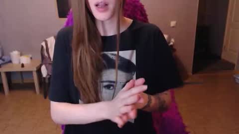 KittyloveMoon online show from April 8, 7:58 pm