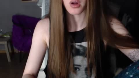 KittyloveMoon online show from June 15, 8:22 pm