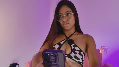 Snapshot of kittymyers_ chatting on May 18, 2:34 pm kittymyers_ online show from May 18, 2:34 pm