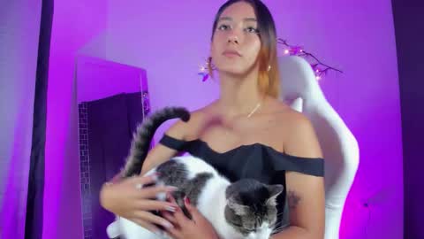 kitty online show from March 9, 5:11 am
