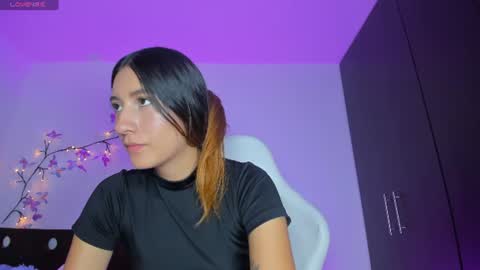 kitty online show from June 12, 12:20 am