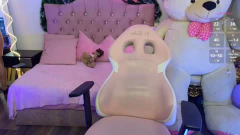 Kitty  online show from December 29, 6:27 pm